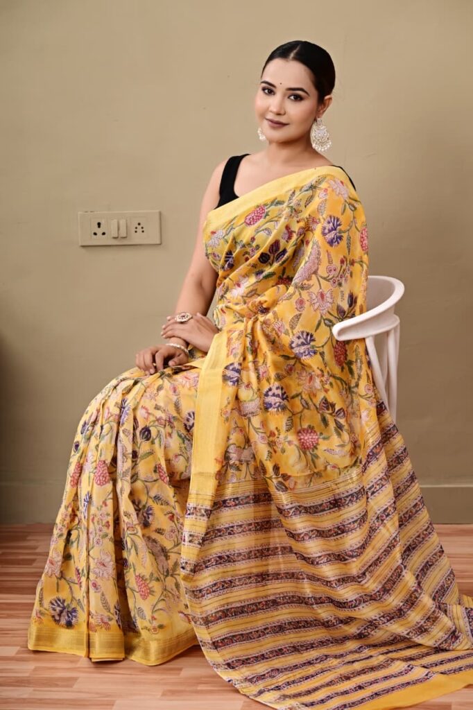 Beautiful Pure Maheshwari Silk Sarees with blouse