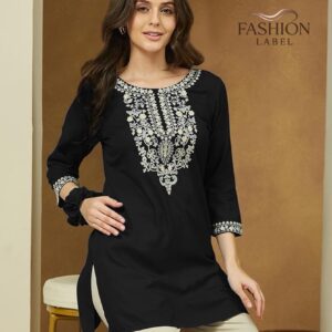 Women Embroidered Three Quarter Sleeve Straight Kurti